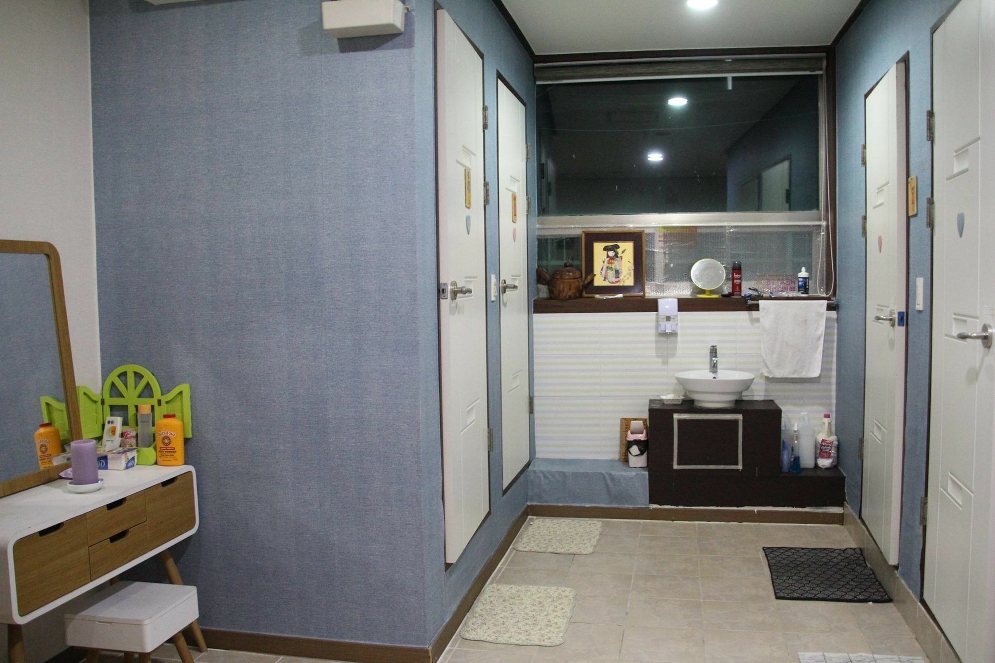 Backpackers' House Hotel ปูซาน ภายนอก รูปภาพ