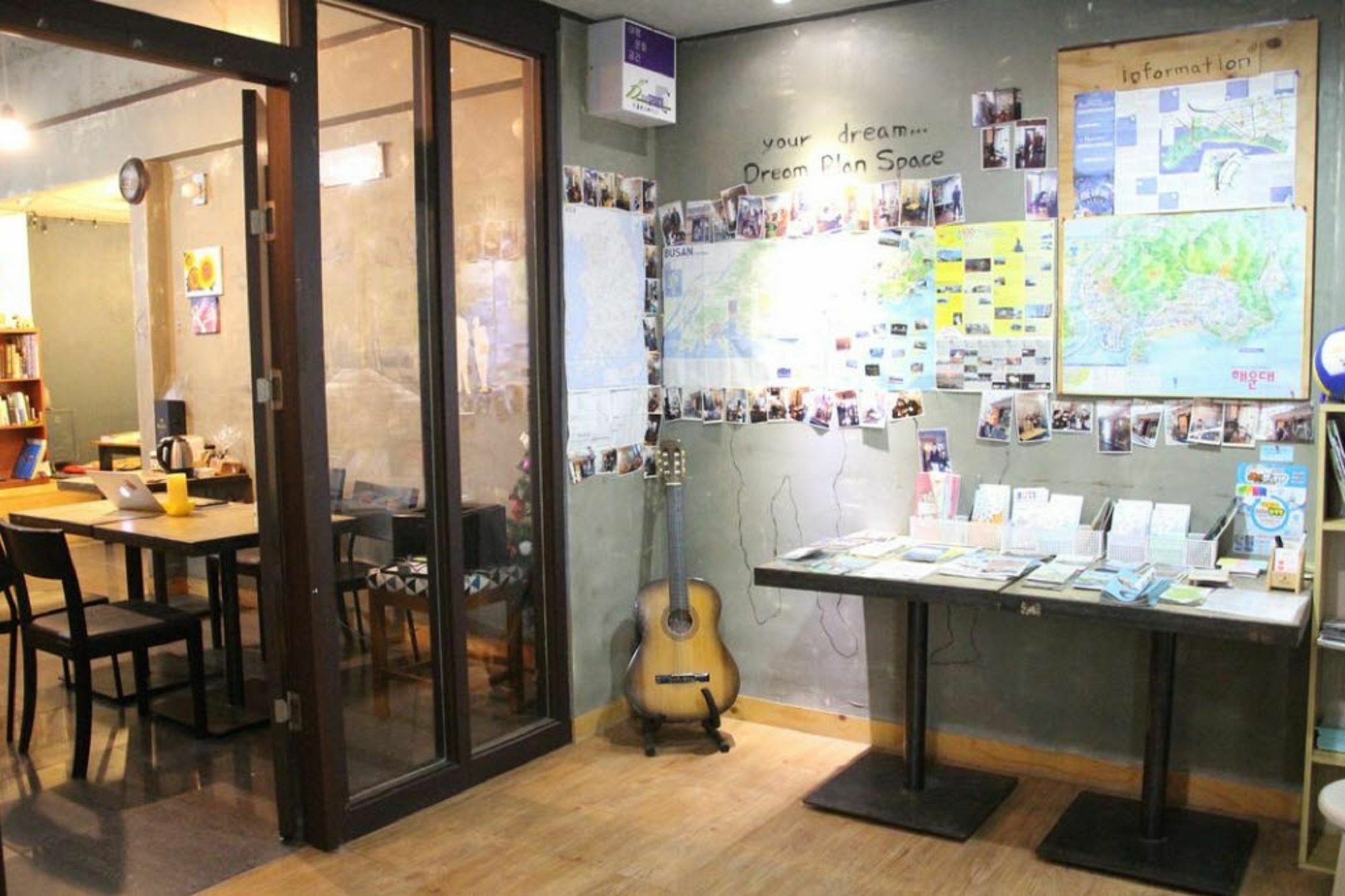 Backpackers' House Hotel ปูซาน ภายนอก รูปภาพ